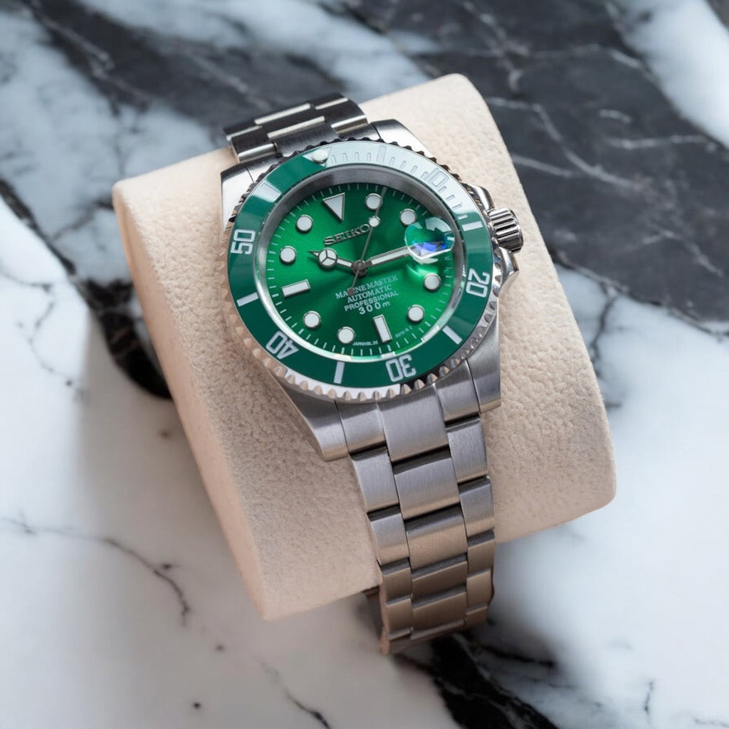 SEIKOSUB | HULK Position 2